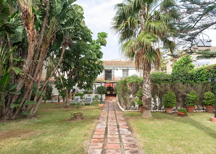 Gran Jardin Frente Al Mar